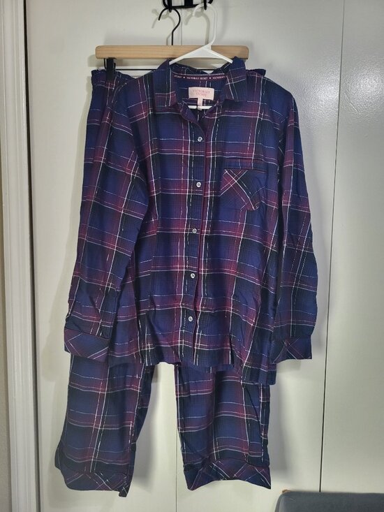 Victoria's Secret Other - Victoria's Secret Women's SZ LG Purple navy Plaid Flannel LS Pajama Set y2k